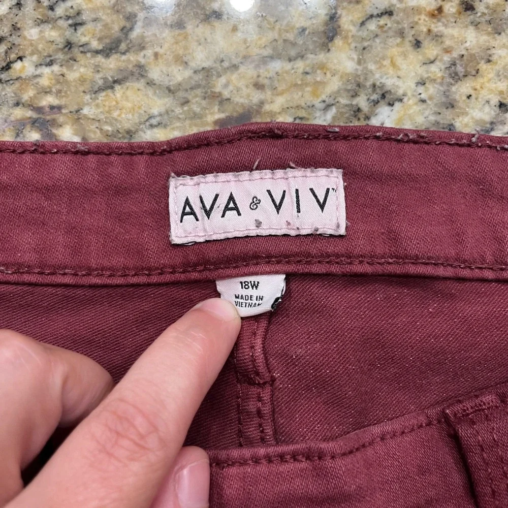 Ava & Viv Womens 18W Burgundy Skinny Jeans Maroon Stretch Twill Pants